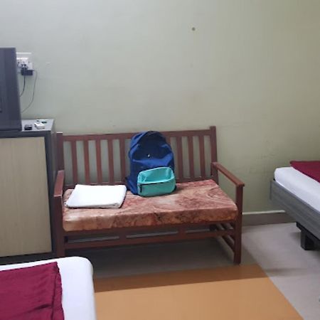 Hotel Anjali Palace Bhuj Extérieur photo